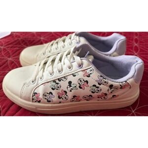 Disney Minnie Mouse White Low Top Sneakers Lilac Accents Women Size 8